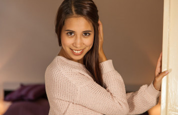 Картинка девушки paula+shy paula shy