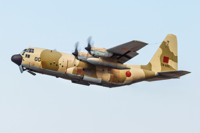 Обои картинки фото c-130h hercules, авиация, военно-транспортные самолёты, транспорт, войсковой