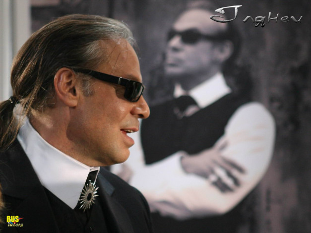 Обои картинки фото глЯнец, кино, фильмы, глянец