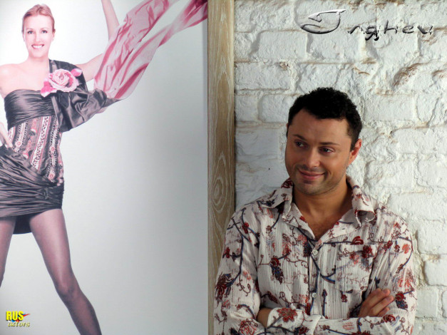 Обои картинки фото глЯнец, кино, фильмы, глянец