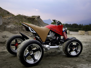 Картинка мотоциклы трёхколёсные