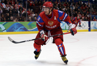 Картинка спорт хоккей зрители герб alex ovechkin шайба сборная россии