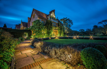 Картинка города -+здания +дома дом загородный