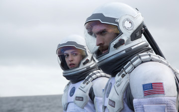 обоя interstellar, кино фильмы, астронавты, скафандр