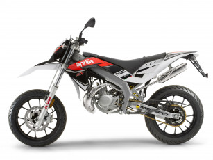 Картинка мотоциклы aprilia