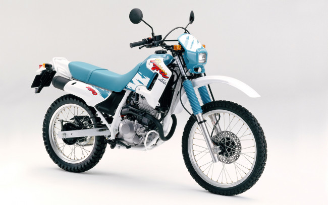 Обои картинки фото мотоциклы, honda