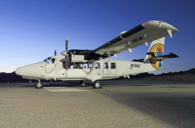 Обои картинки фото авиация, пассажирские самолёты, авиалайнер