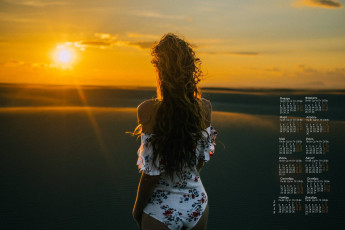 Картинка календари девушки 2018 закат