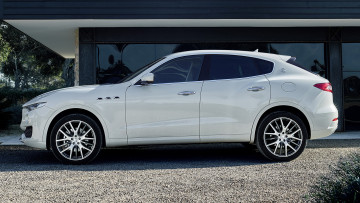 Картинка автомобили maserati