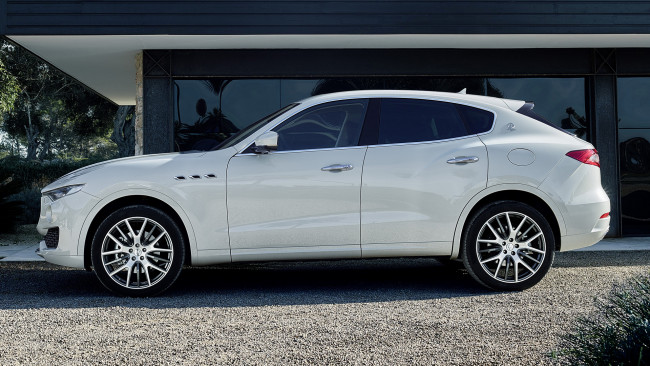 Обои картинки фото автомобили, maserati