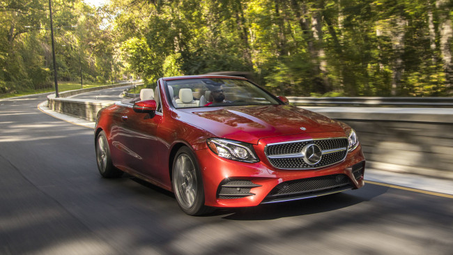 Обои картинки фото mercedes-benz e class e400 cabrio 2018, автомобили, mercedes-benz, e400, class, e, красный, 2018, cabrio