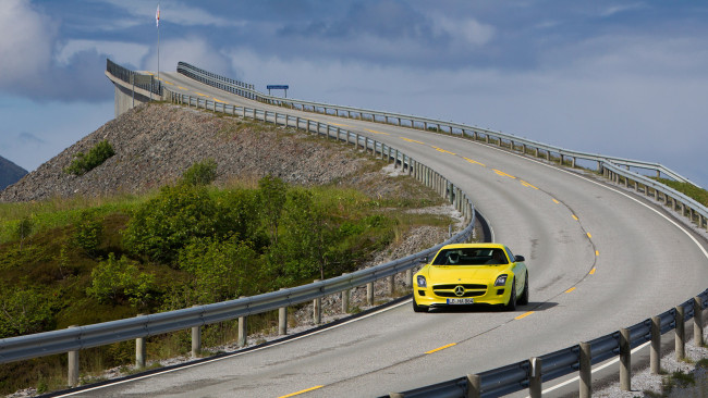 Обои картинки фото mercedes-benz sls amg e-cell concept 2010, автомобили, mercedes-benz, sls, amg, e-cell, concept, 2010