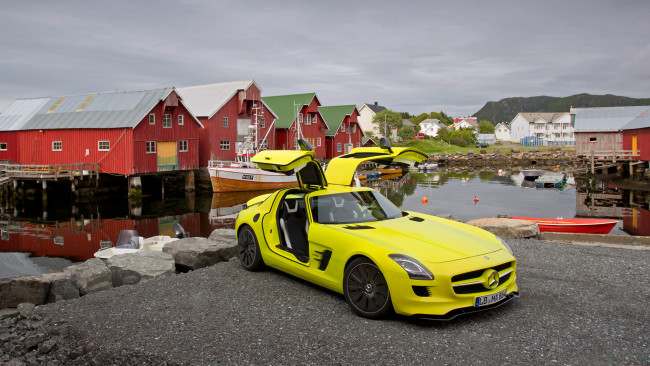 Обои картинки фото mercedes-benz sls amg e-cell concept 2010, автомобили, mercedes-benz, 2010, e-cell, concept, amg, sls