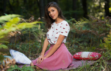 Картинка monika+dee девушки monika dee девушка модель брюнетка красотка поза взгляд