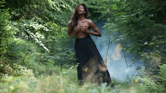 Обои картинки фото nirmala fernandes, девушки, поза, playboy, взгляд, макияж, бельё, чёрный, брюнетка, модель, девушка, латина, nirmala, fernandes