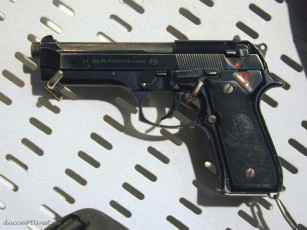 Картинка оружие пистолеты