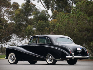 Картинка автомобили bentley