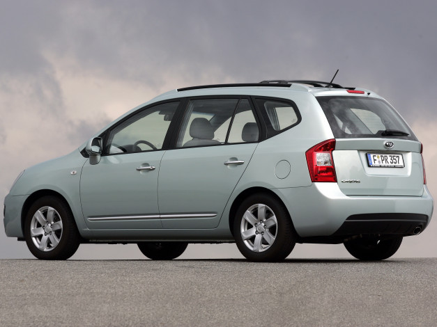 Обои картинки фото автомобили, kia, carens