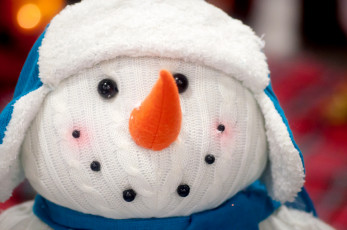 Картинка праздничные снеговики шапка морковка забавный