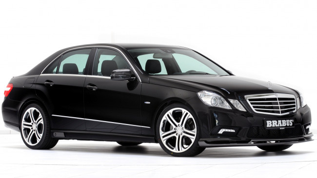 Обои картинки фото mercedes, автомобили, brabus, скорость, автомобиль, стиль, мощь