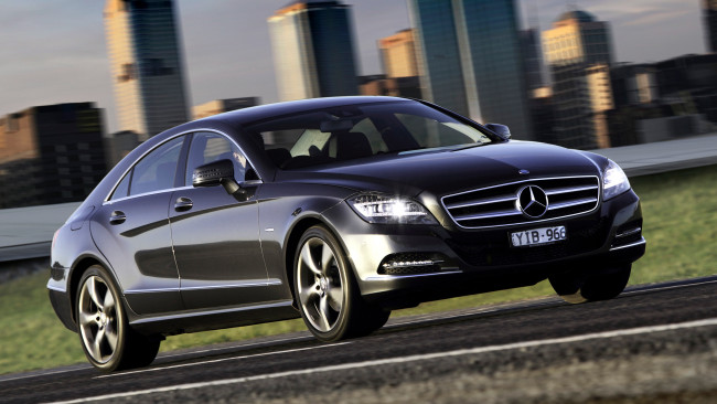 Обои картинки фото mercedes, cls, автомобили, benz, стиль, автомобиль, мощь, скорость