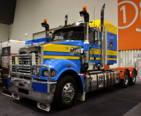 обоя mack, автомобили, trucks, inc, тяжелые, грузовики, сша