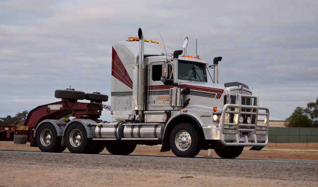 Обои картинки фото kenworth, автомобили, truck, company, автобусы, грузовые, сша