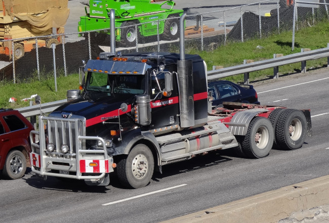 Обои картинки фото western star, автомобили, western, star, trucks, тяжелые, грузовики, запчасти, сша