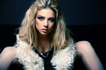 Картинка tina+karol музыка тина+кароль кароль тина певица девушка