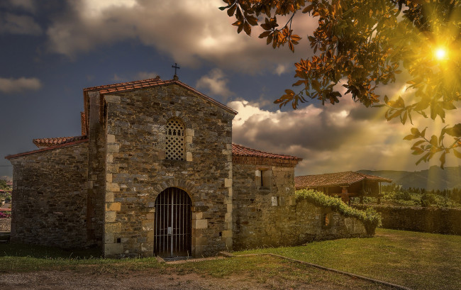 Обои картинки фото города, - католические соборы,  костелы,  аббатства, церковь