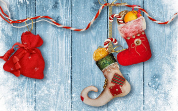 Картинка праздничные -+разное+ новый+год носки шнурок мешок снег подарки