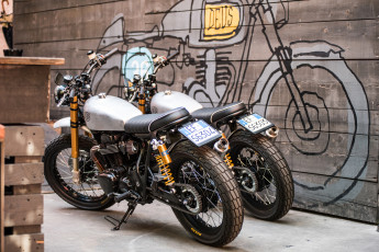 Картинка мотоциклы deus