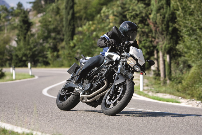 Обои картинки фото мотоциклы, bmw