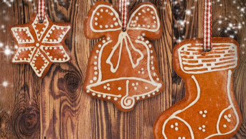 Картинка праздничные угощения пряники фигурки