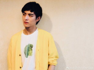 Картинка мужчины wang+hao+xuan ван хаосюань wang hao xuan