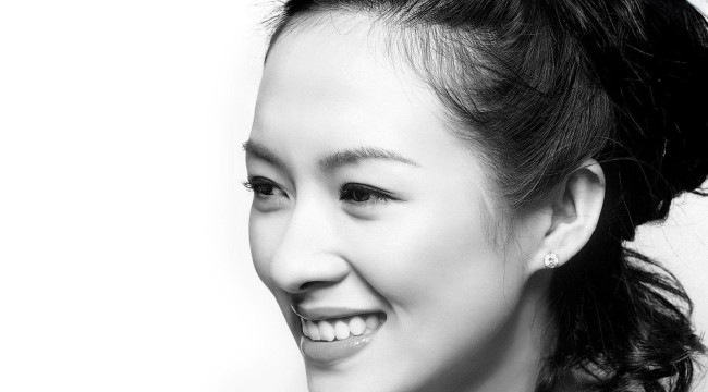 Обои картинки фото девушки, zhang ziyi, черно-белая, лицо, азиатка