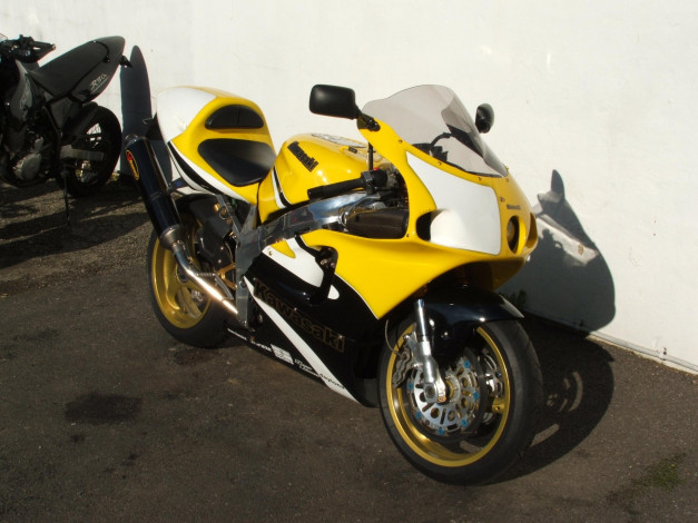 Обои картинки фото kawasaki, мотоциклы