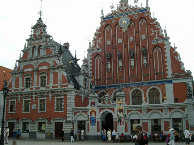 Обои картинки фото дом, Черноголовых, рига, города, латвия