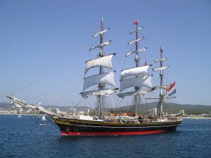 Картинка корабли парусники