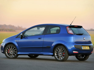 Картинка автомобили fiat