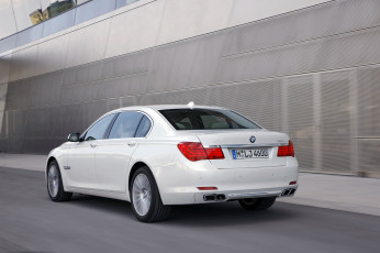 Картинка автомобили bmw 760 li