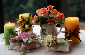 Картинка разное свечи цветы огонь разноцветный мешочки розы