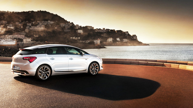 Обои картинки фото citroen ds5, автомобили, citroen, c4, picasso, франция, psa, peugeot