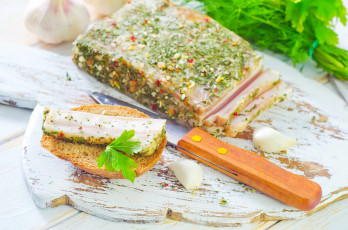 Картинка еда мясные+блюда специи бутерброд хлеб сало мясо