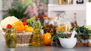 Картинка еда разное макароны масло перец розмарин