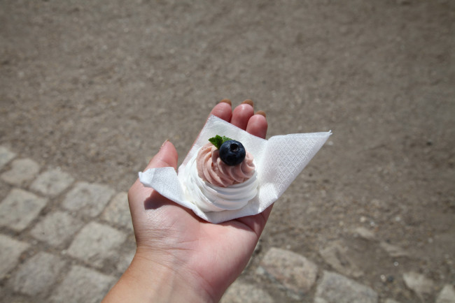 Обои картинки фото еда, пирожные,  кексы,  печенье, пирожное