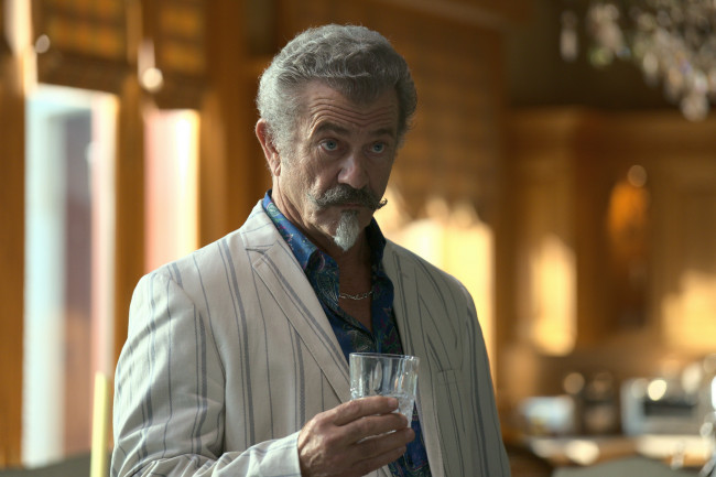 Обои картинки фото last looks ,  2021 , кино фильмы, last looks, mel, gibson, author, oreskis, триллер, боевик, детектив, вальдо, мэл, гибсон, alastair, pinch