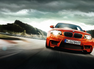 Картинка bmw+м1 автомобили bmw оранжевый скорость дорога