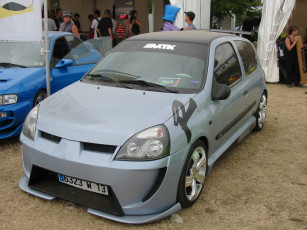 Картинка автомобили renault