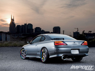 Картинка автомобили nissan datsun